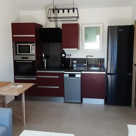 Detente 아파트 올라이율스